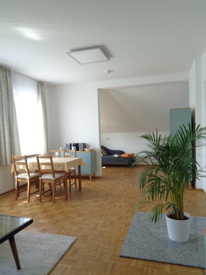 Ferienwohnung Leipzig-Südwest Exterior foto